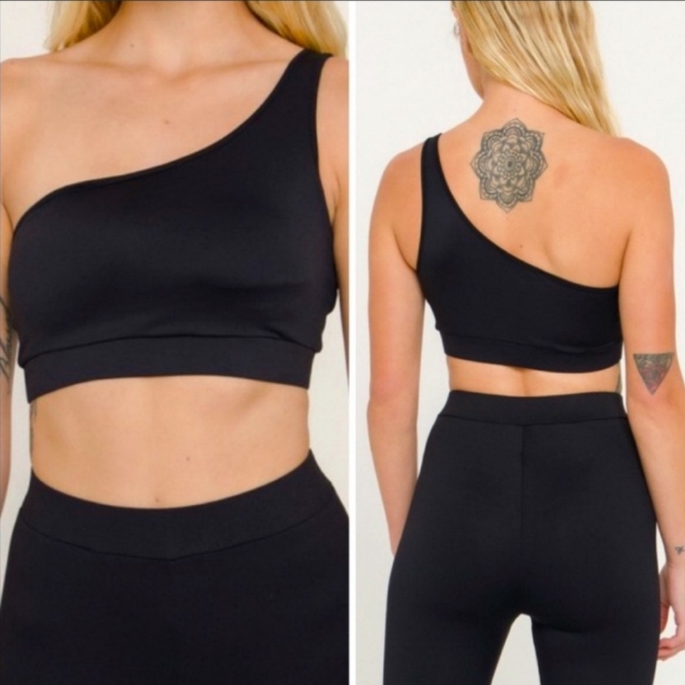 Marsy One Shoulder Black Crop Top